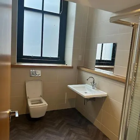 Luxury 1 Bed Bradford (West Yorkshire)