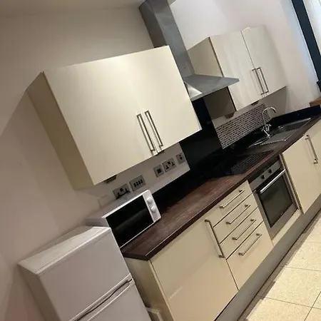 Luxury 1 Bed Bradford (West Yorkshire)
