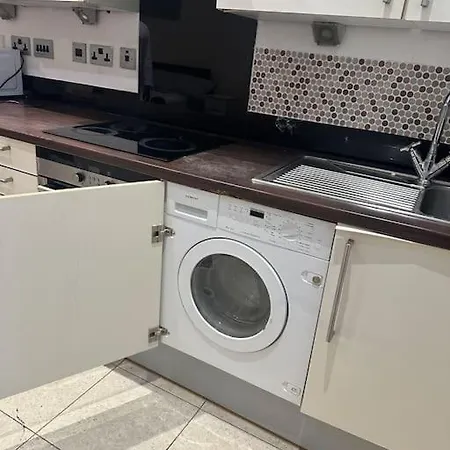 Luxury 1 Bed Bradford (West Yorkshire)